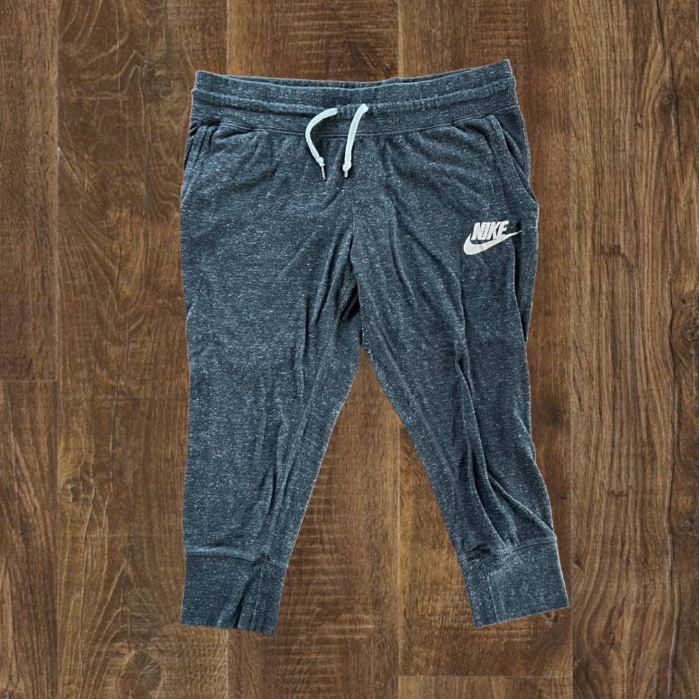 Black Nike Womens Capris